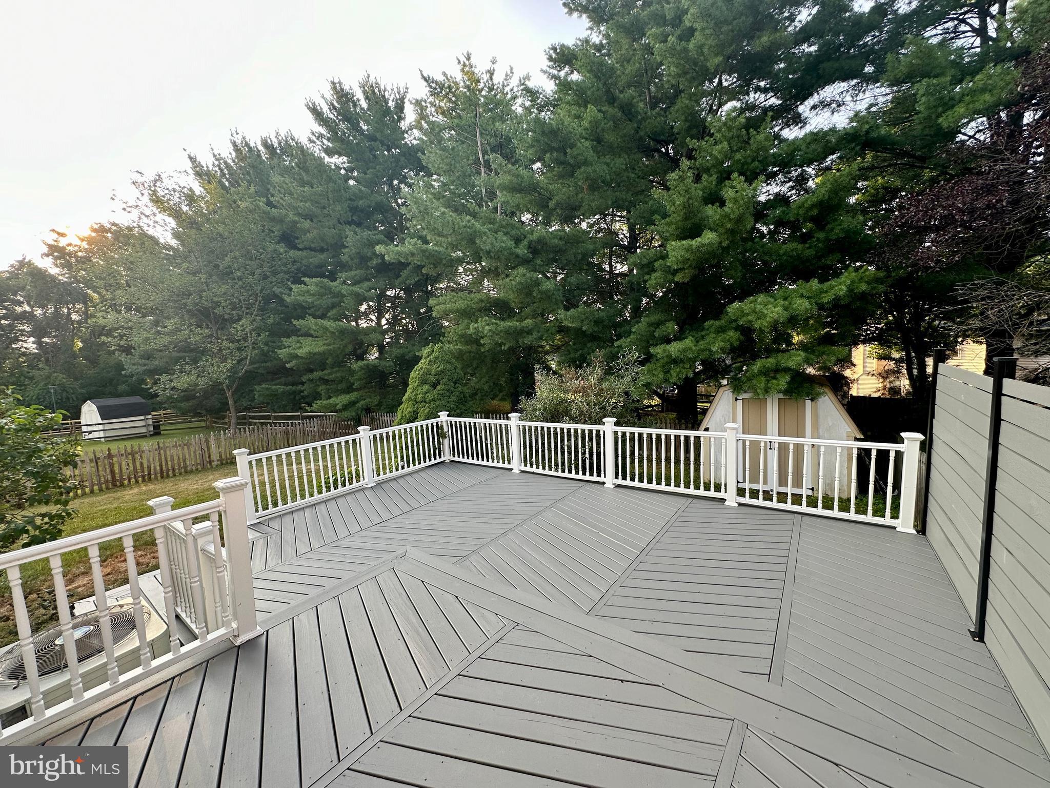 18924 Impulse Lane Gaithersburg, MD 20879 - Photo 34 of 43