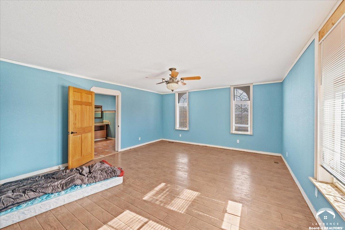 22559 Fall Leaf Road Linwood, KS 66052 - Photo 11 of 39