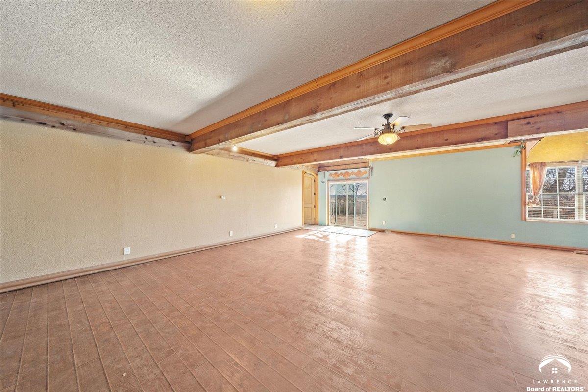 22559 Fall Leaf Road Linwood, KS 66052 - Photo 13 of 39