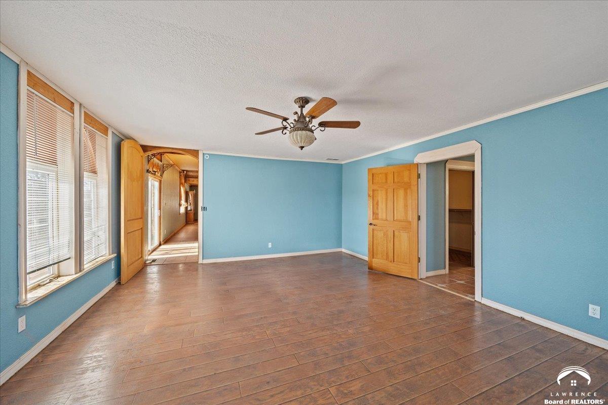 22559 Fall Leaf Road Linwood, KS 66052 - Photo 17 of 39