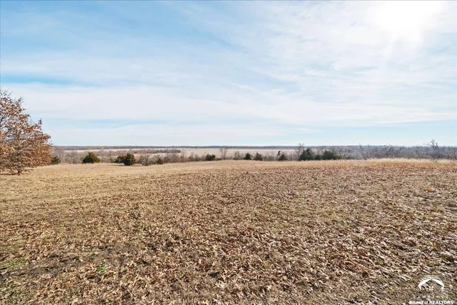 $850,000 | 22559 Fall Leaf Road, Linwood, KS 66052