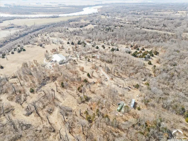 $850,000 | 22559 Fall Leaf Road, Linwood, KS 66052