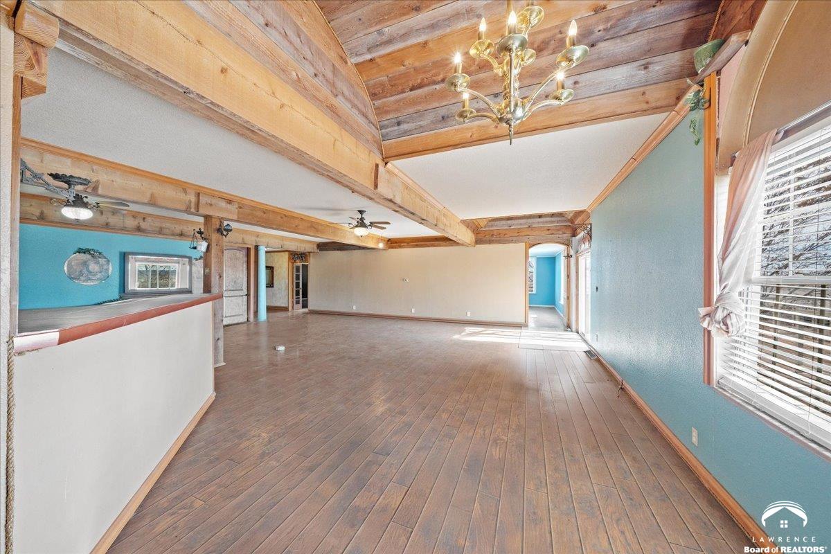 22559 Fall Leaf Road Linwood, KS 66052 - Photo 8 of 39