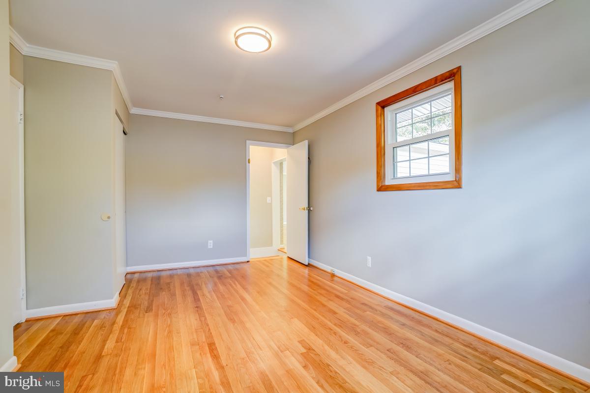 11113 Schuylkill Road Rockville, MD 20852 - Photo 16 of 32