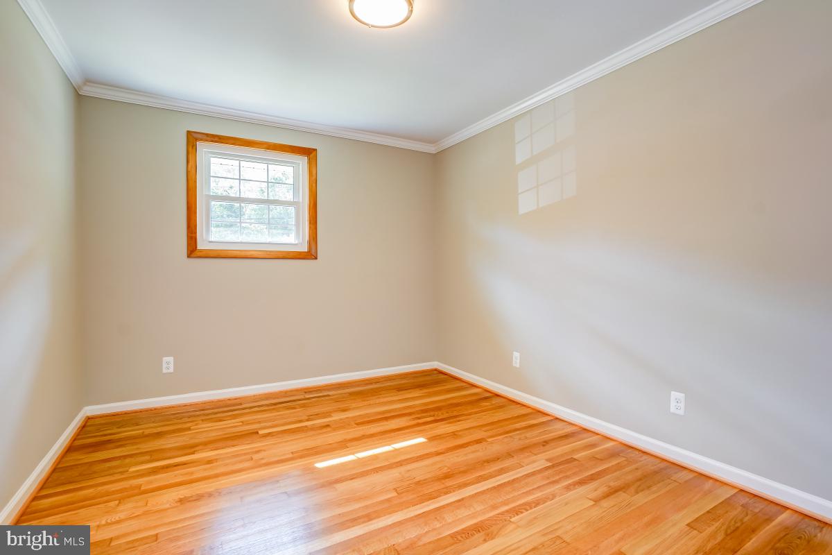 11113 Schuylkill Road Rockville, MD 20852 - Photo 18 of 32