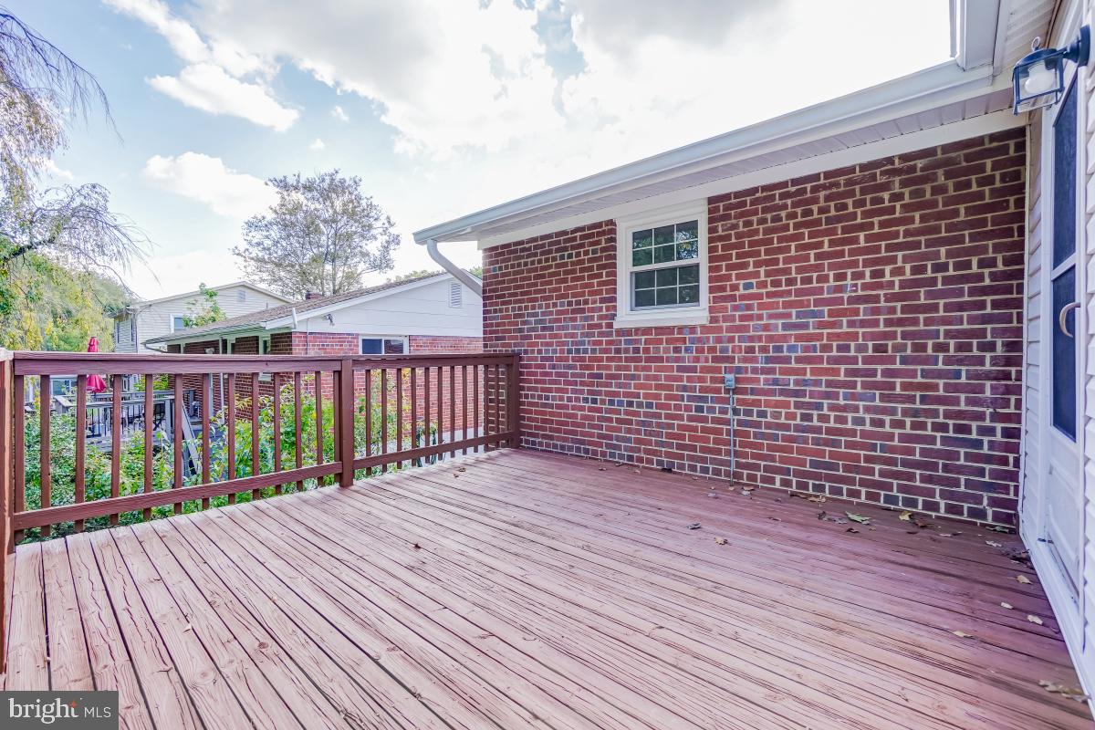 11113 Schuylkill Road Rockville, MD 20852 - Photo 28 of 32