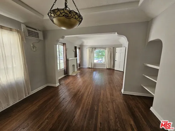 $3,300 | Cardiff Avenue, Los Angeles, CA 90035