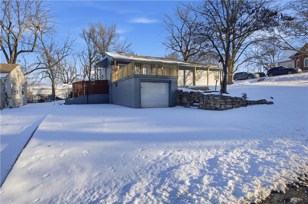 3333 Lafayette Street St. Joseph, MO 64507 - Photo 2 of 18