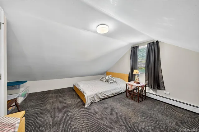 a view of bedroom and bedroom