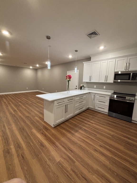 13 Nahant Street, Unit 4B Lynn, MA 01902 - Photo 11 of 39