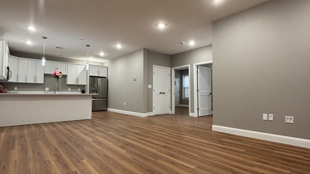 13 Nahant Street, Unit 4B Lynn, MA 01902 - Photo 15 of 39