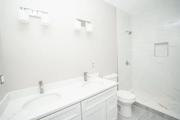 $499,000 | 13 Nahant Street, Unit 4B, Lynn, MA 01902