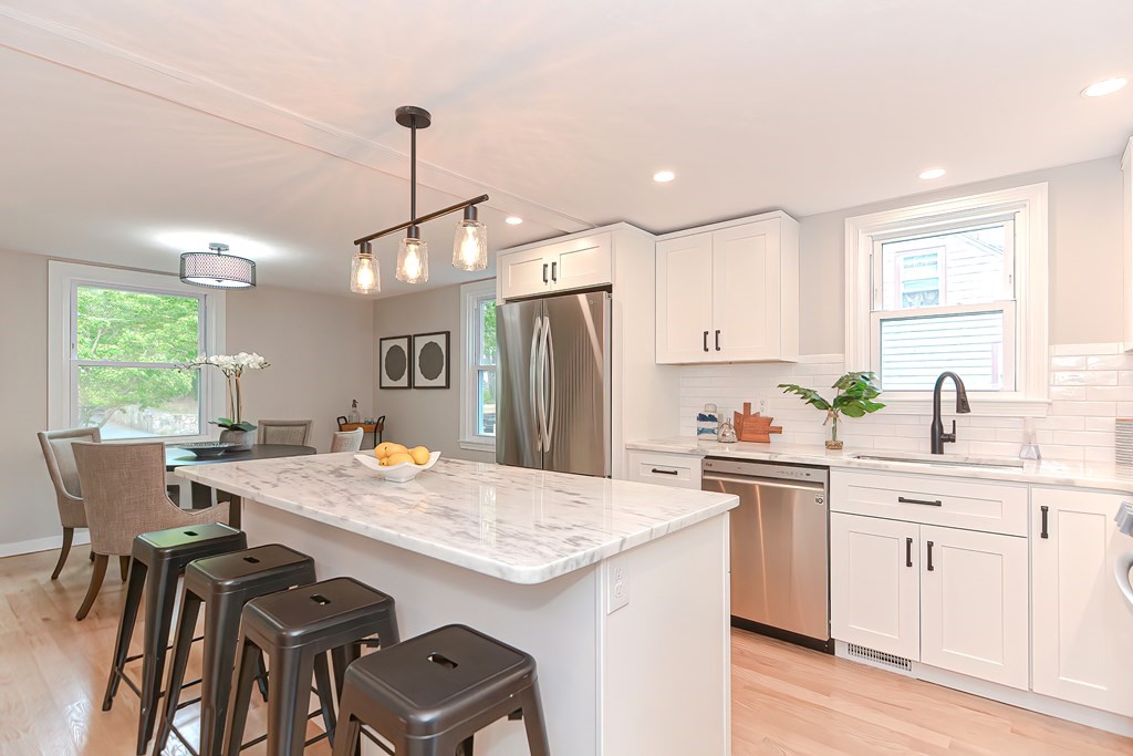 91 Higgins Road Framingham, MA 01701 - Photo 11 of 41 Gallery Image 11