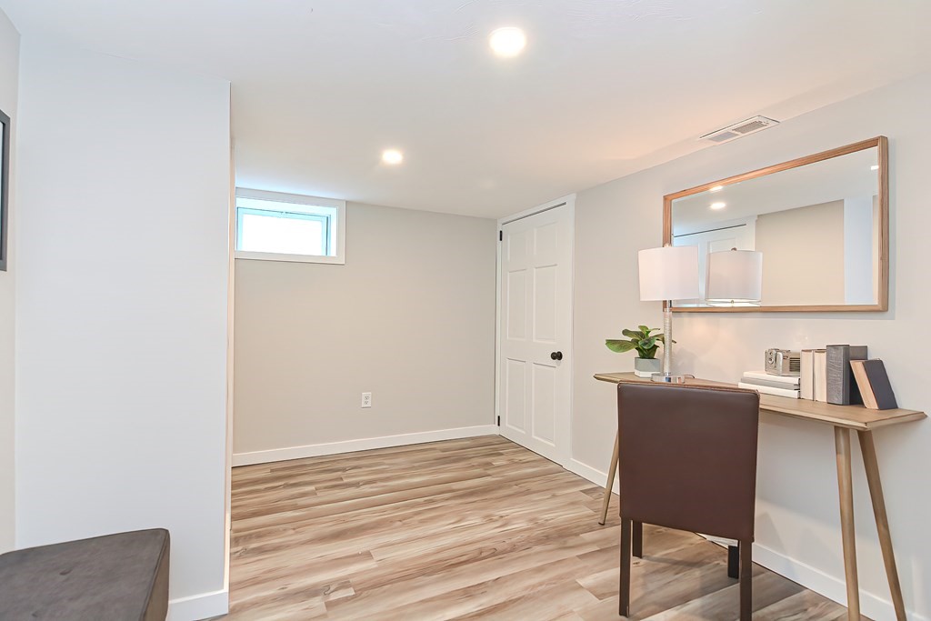 91 Higgins Road Framingham, MA 01701 - Photo 31 of 41 Gallery Image 31