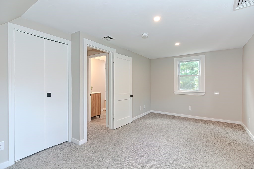 91 Higgins Road Framingham, MA 01701 - Photo 35 of 41 Gallery Image 35