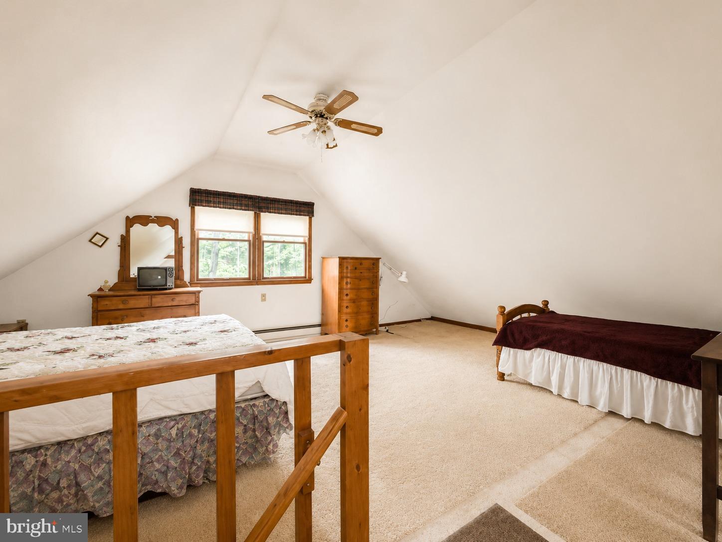 903 Pin Oak Road Paw Paw, WV 25434 - Photo 9 of 10 Gallery Image 9