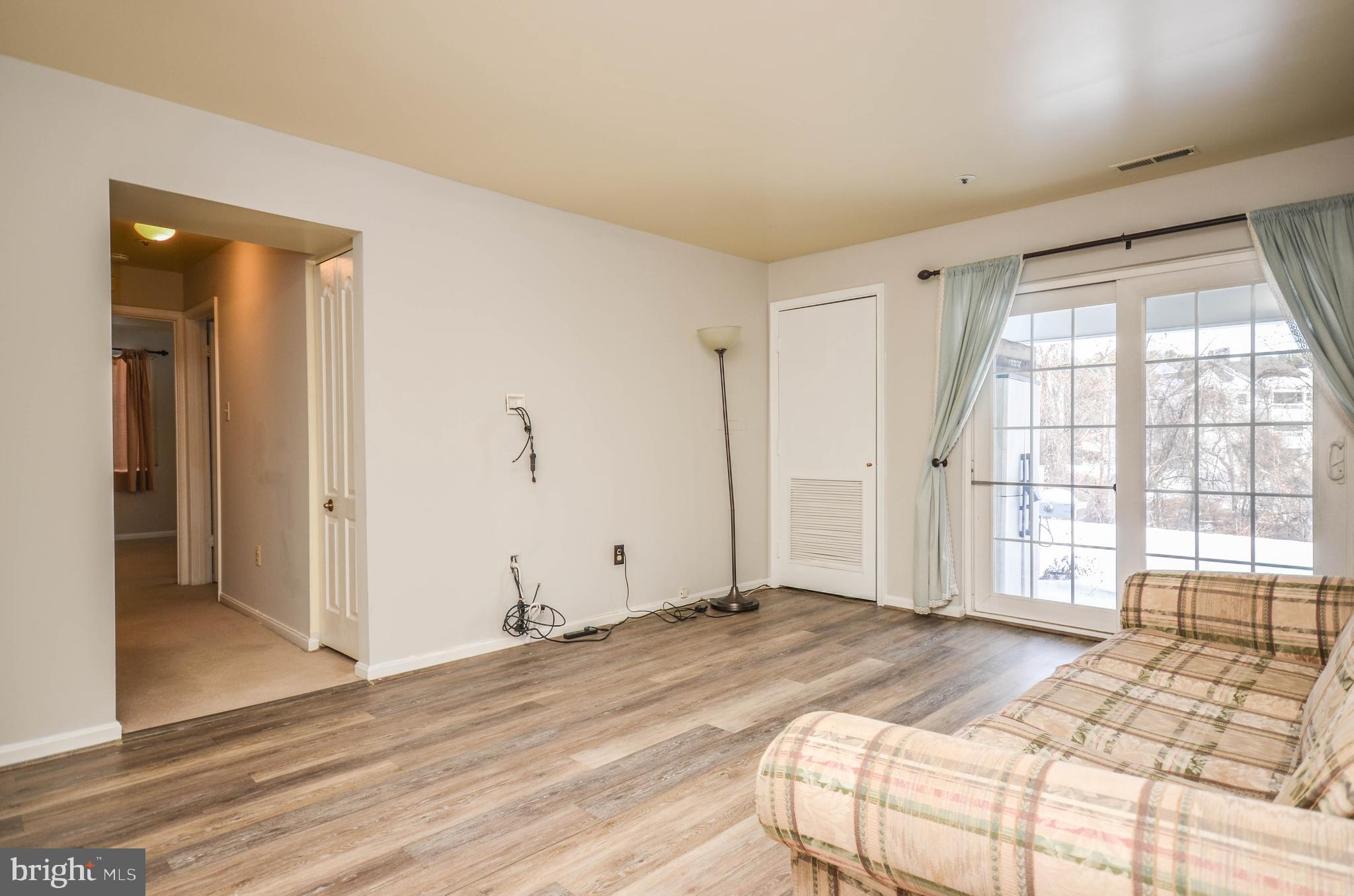 8601 Falls Run Road, Unit B Ellicott City, MD 21043 - Photo 3 of 29 Gallery Image 3