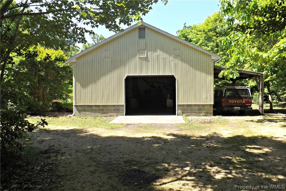 172 Moores Pointe Road Deltaville, VA 23043 - Photo 16 of 43 Gallery Image 16
