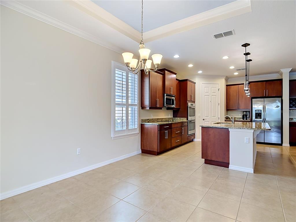 686 Irvine Ranch Road Poinciana, FL 34759 - Photo 12 of 49 Gallery Image 12