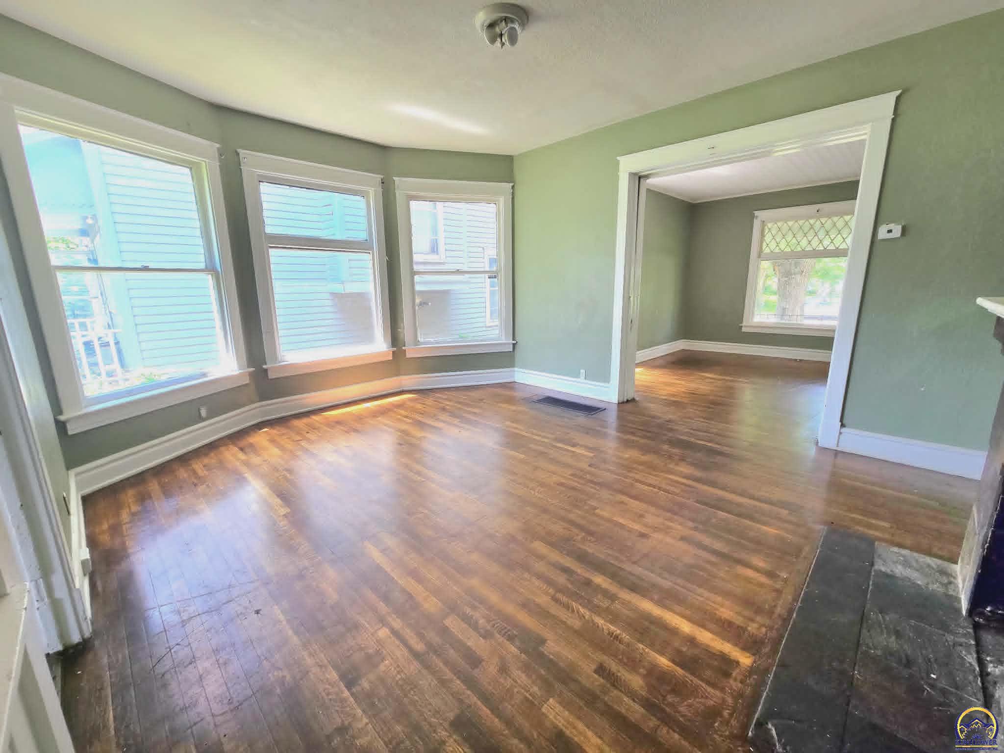 1248 Southwest Clay Street Topeka, KS 66604 - Photo 5 of 14