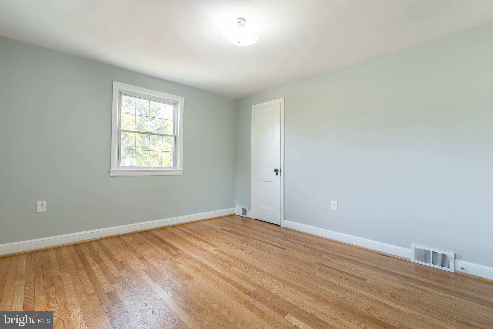 5806 Chillumgate Road Hyattsville, MD 20782 - Photo 17 of 22 Gallery Image 17