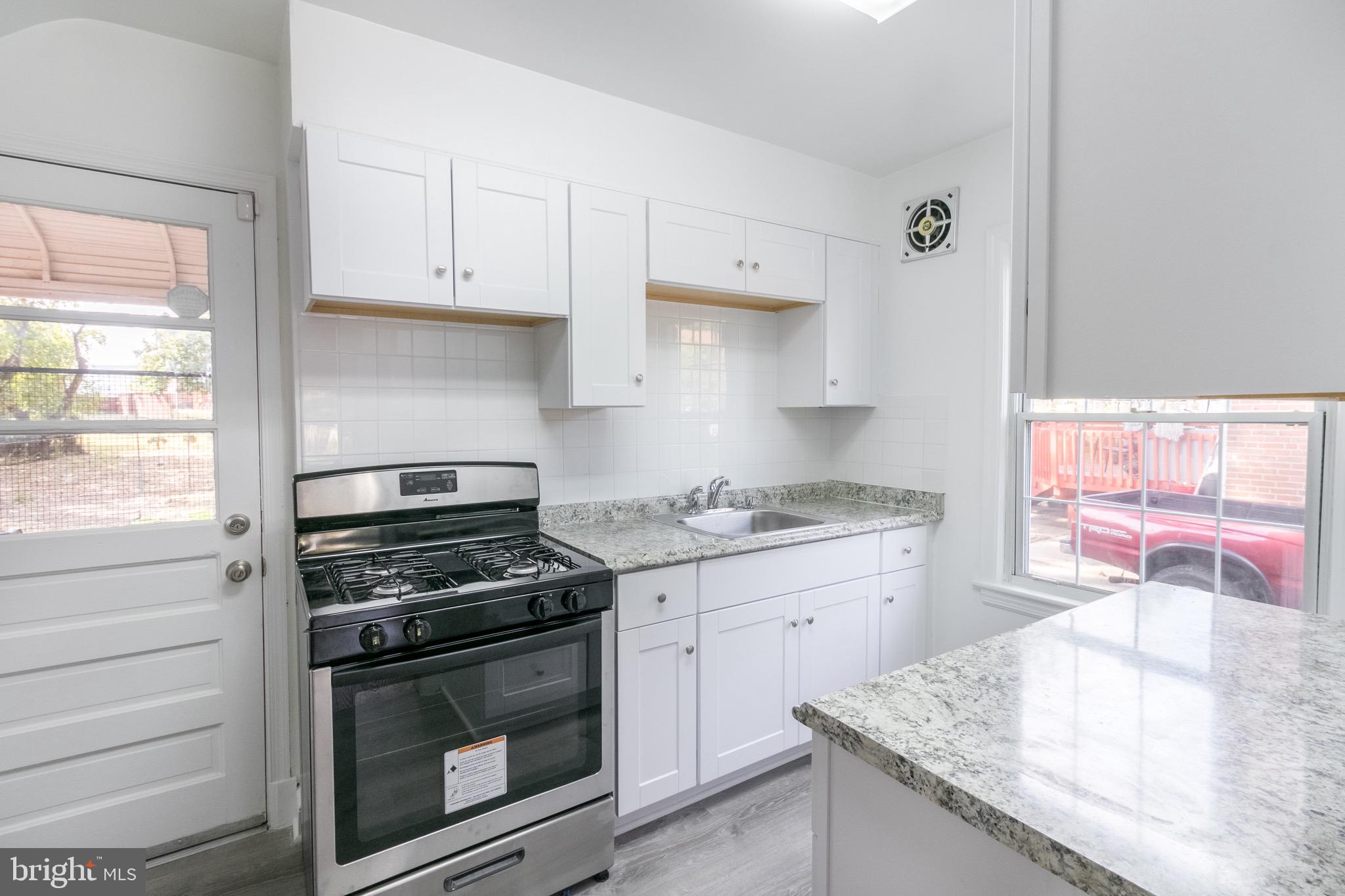 5806 Chillumgate Road Hyattsville, MD 20782 - Photo 10 of 22 Gallery Image 10