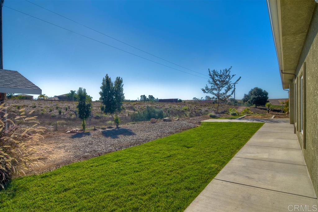 1526 Green Acres Road Fallbrook, CA 92028 - Photo 11 of 25