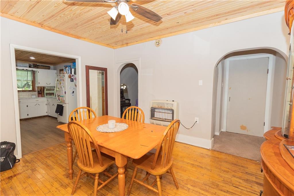 2039 26000 Road Parsons, KS 67357 - Photo 9 of 47 Gallery Image 9