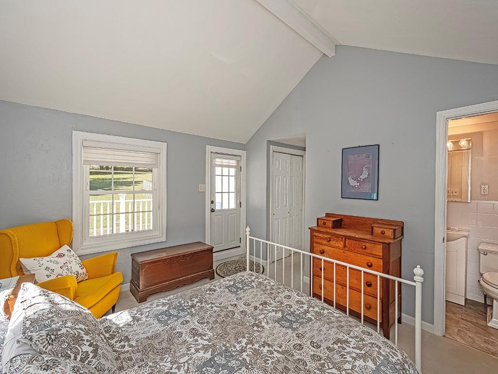 9745 Lindsay Road Pittsburgh, PA 15237 - Photo 27 of 36 a bedroom with furniture and a window