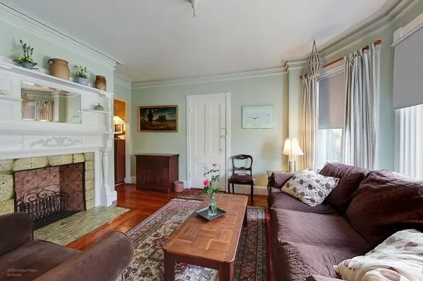 $2,450 | 616 Thames Street, Unit 1, Newport, RI 02840