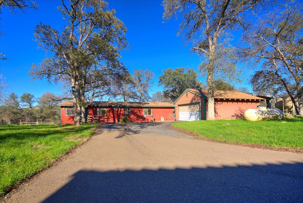 4053 Wilson Town Road Lincoln, CA 95648 - Photo 48 of 87 This is the second home on the property with its own garage.