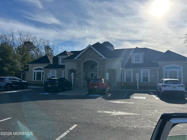 $2,000 | 315 Sophee Lane, Lakewood, NJ 08701