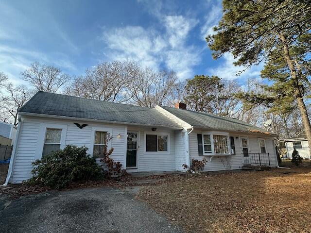 43 Quaker Road Hyannis, MA 02601 - Photo 2 of 16 IMG_3494