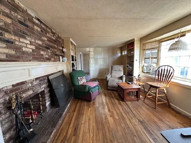 $395,000 | 43 Quaker Road, Hyannis, MA 02601