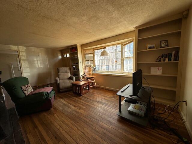 43 Quaker Road Hyannis, MA 02601 - Photo 7 of 16 IMG_3562