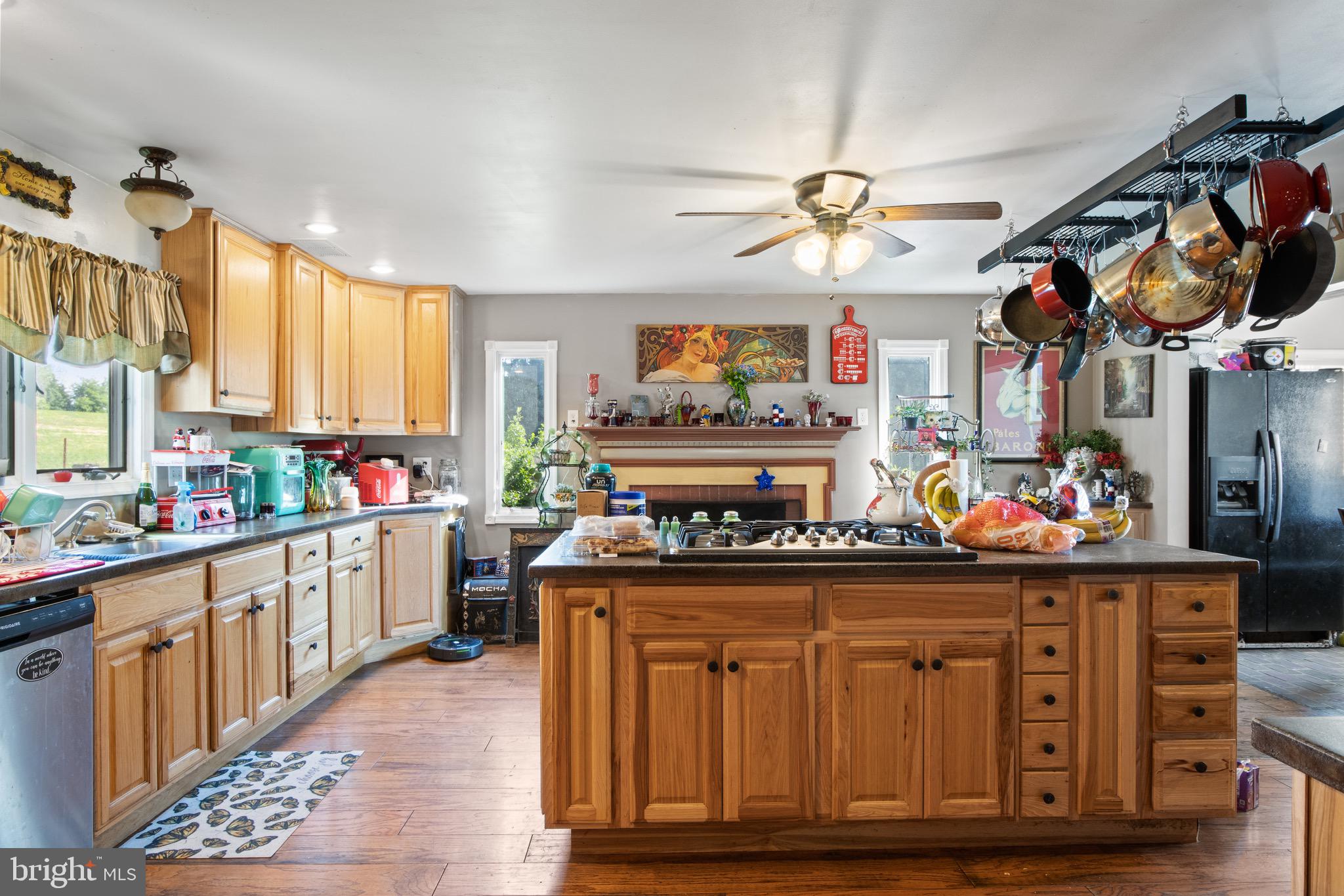 484 Brough Road Abbottstown, PA 17301 - Photo 9 of 42