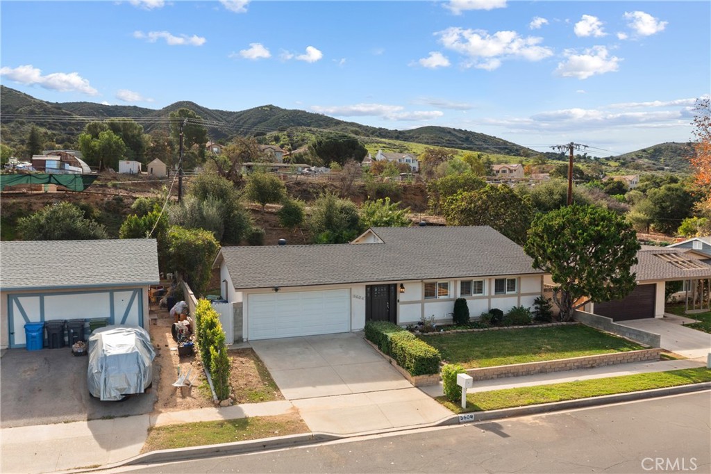 5604 Katherine Street Simi Valley, CA 93063 - Photo 2 of 34