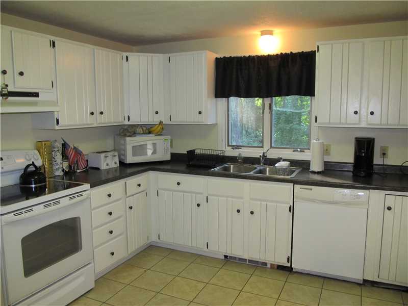 321 Cherry Farm Road Burrillville, RI 02830 - Photo 4 of 12 Kitchen.