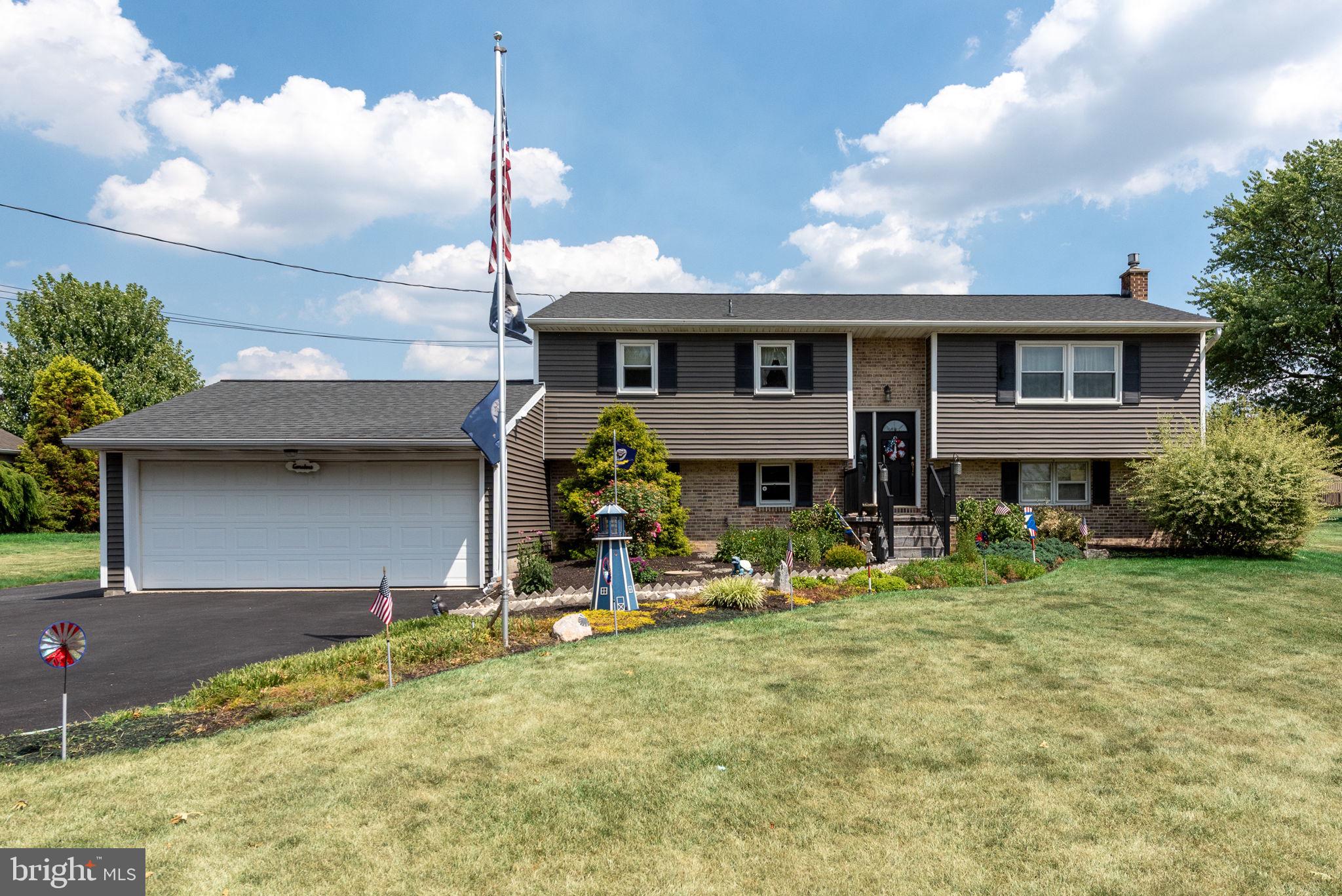 949 Brunnerville Road Lititz, PA 17543 - Photo 1 of 39 Welcome to 949 Brunnerville Rd Lititz