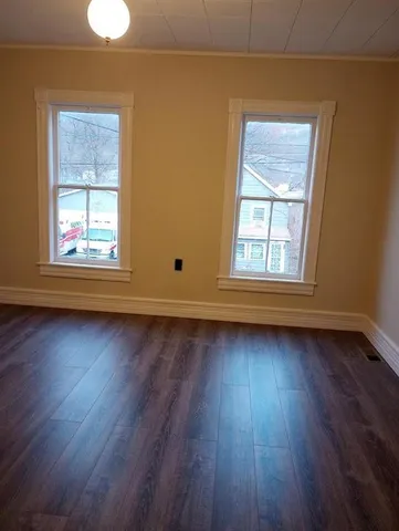 $950 | 1103 Oak Street, Elmira, NY 14901