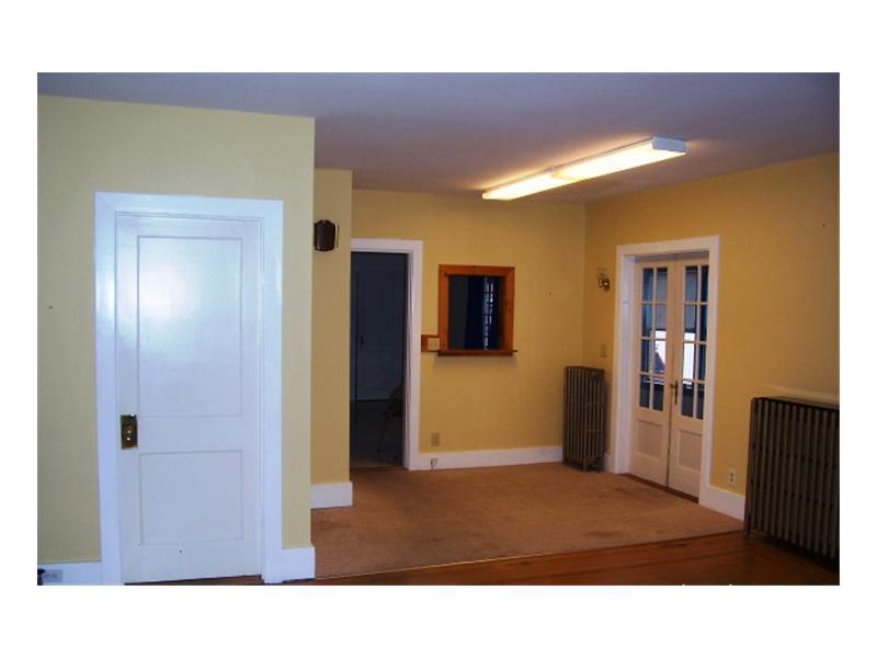 Dining Room. 1st Floor dining room area