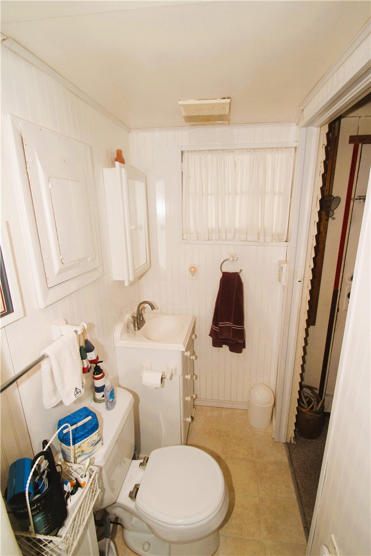 13202 Park Road Carlton, NY 14571 - Photo 23 of 50 Full double Shower Bath