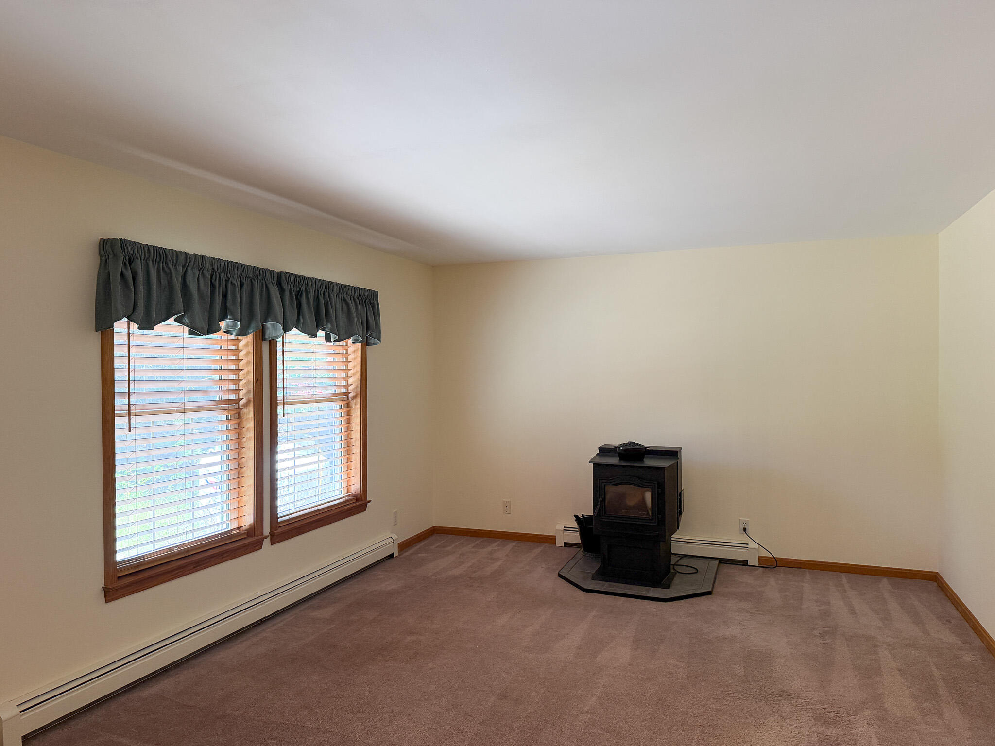 520 Newbury Neck Road Surry, ME 04684 - Photo 8 of 27 8