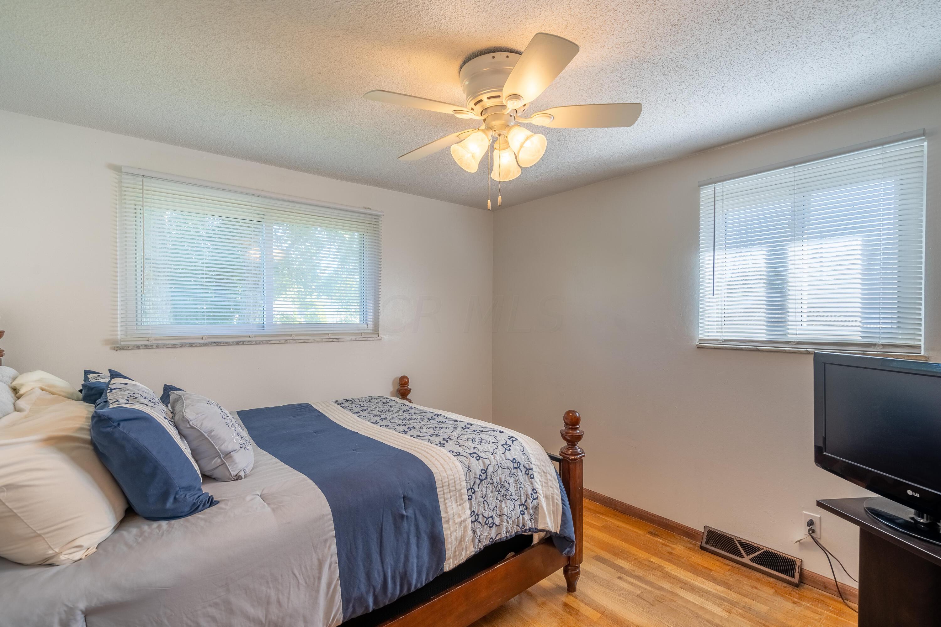 2278 Edmonton Road Columbus, OH 43229 - Photo 27 of 37 2278 Edmonton rd-21