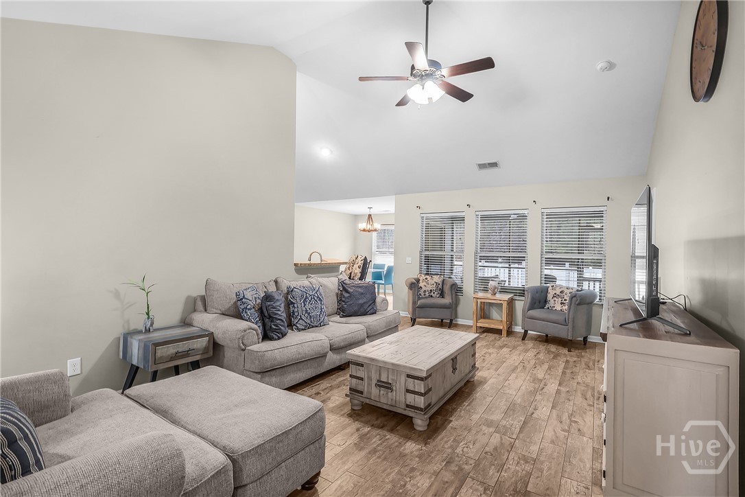 329 Connor Court Hinesville, GA 31313 - Photo 13 of 38