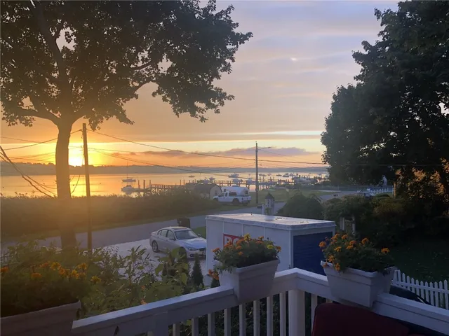 $749,900 | 9 Bay Road, Warren, RI 02885