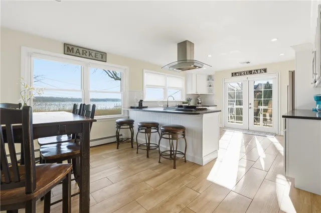 $749,900 | 9 Bay Road, Warren, RI 02885