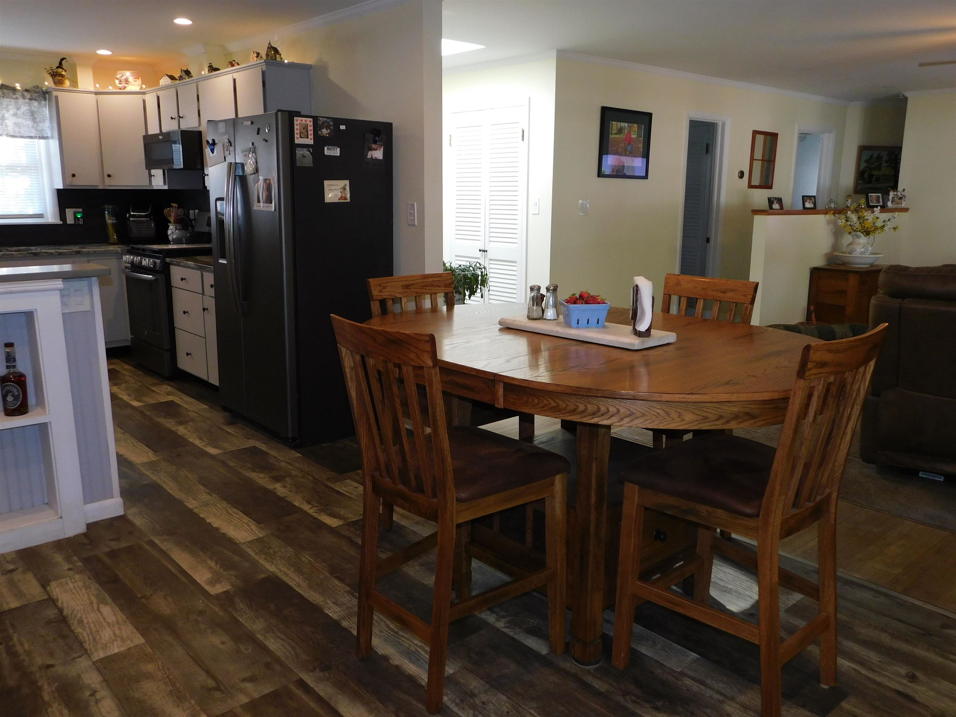 32 Hillside Road Rutland, VT 05701 - Photo 17 of 40