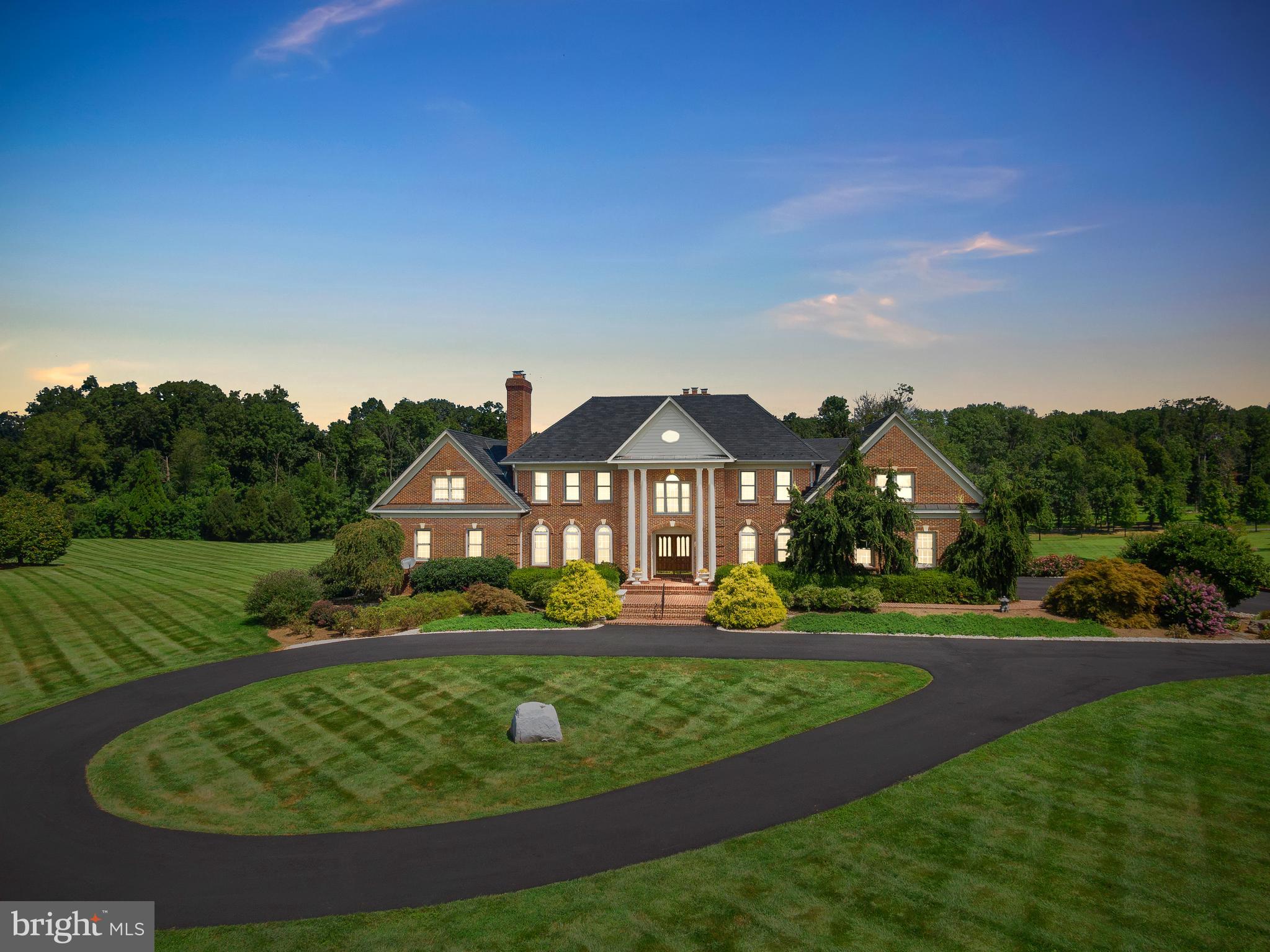 37120 Devon Wick Lane Purcellville, VA 20132 - Photo 1 of 66 a view of a green field