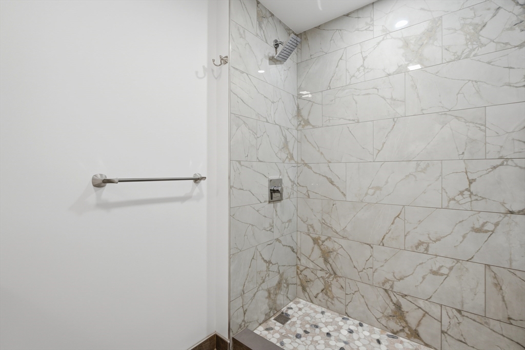 2 Summit Drive, Unit 68 Reading, MA 01867 - Photo 11 of 25